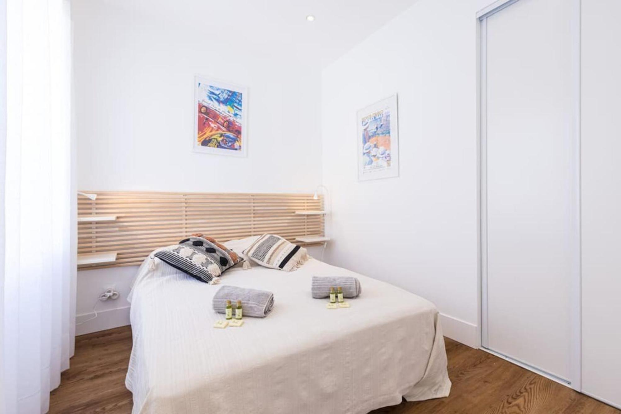 Spitalieri- Sunny Terrace With View -New Apartment Nice Exterior foto