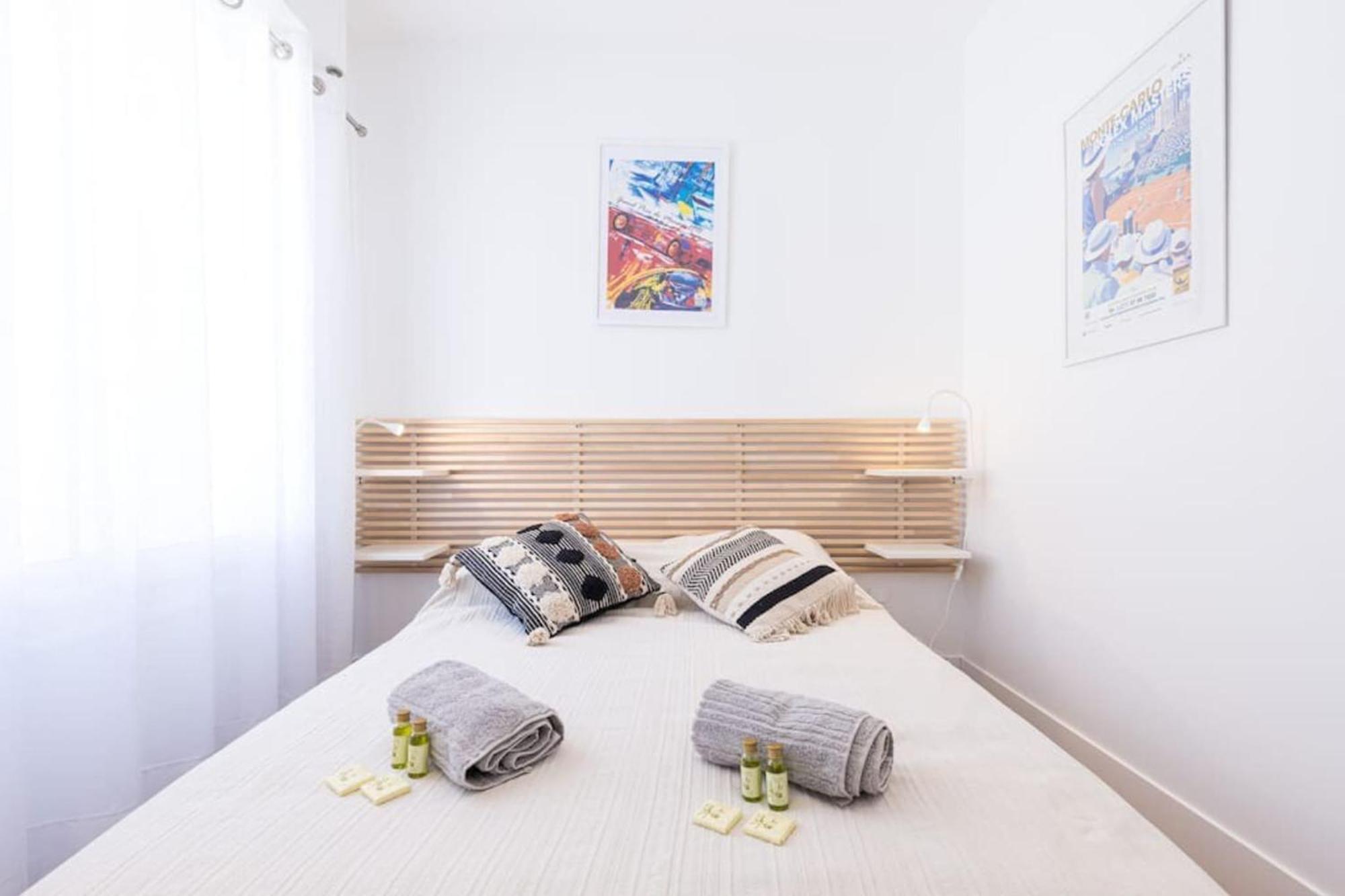 Spitalieri- Sunny Terrace With View -New Apartment Nice Exterior foto