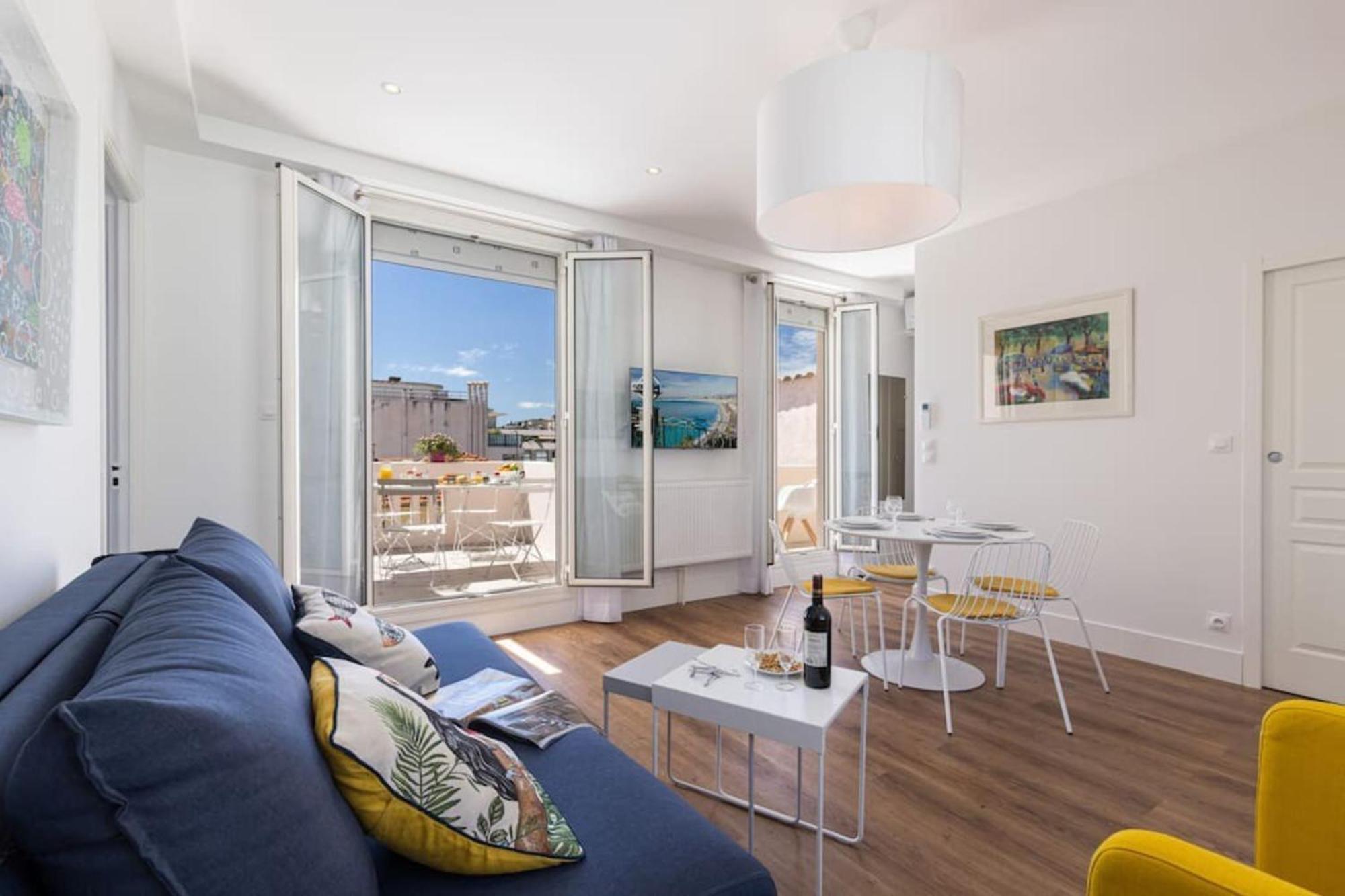 Spitalieri- Sunny Terrace With View -New Apartment Nice Exterior foto
