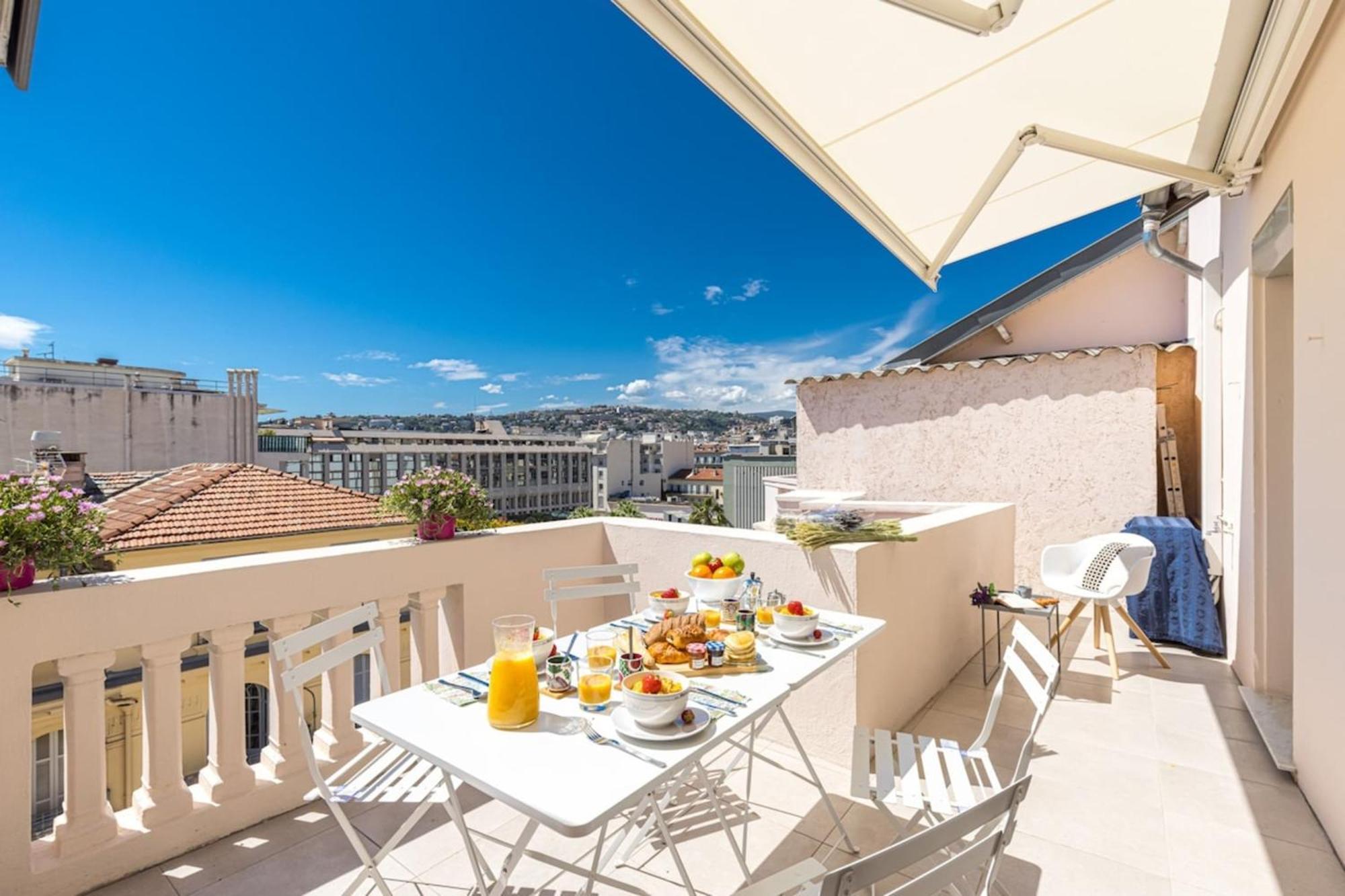 Spitalieri- Sunny Terrace With View -New Apartment Nice Exterior foto